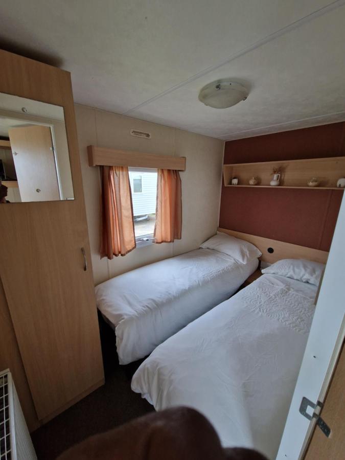 Three Jays Hotell Saint Osyth Eksteriør bilde